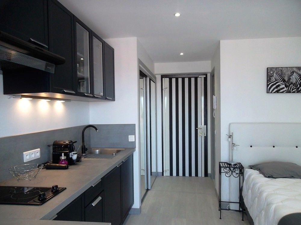 Brand New Super Center Apartamento